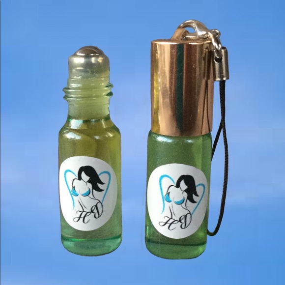 HB LIP GLOSS - Picture 2 of 5